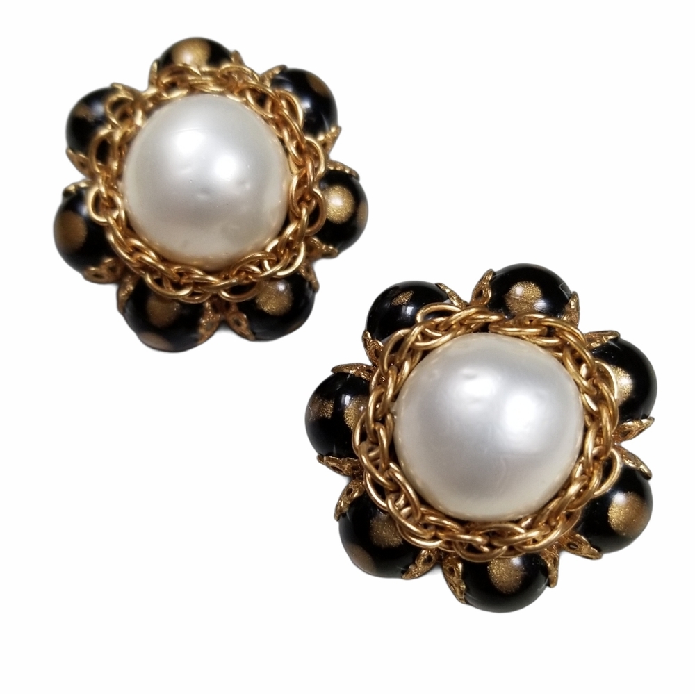 Vintage Art Glass Goldtone Clip On Earrings - Picture 8 of 8